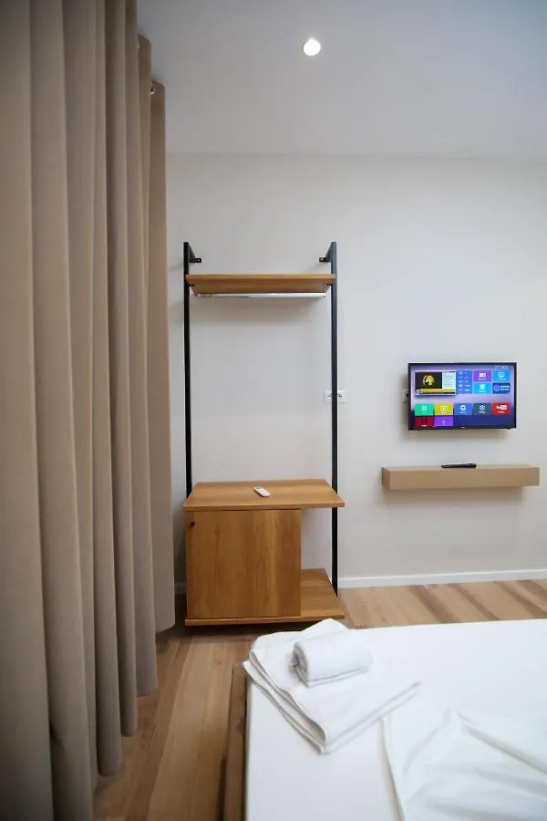 Hotel Amantia Orikum 0*,  Albania