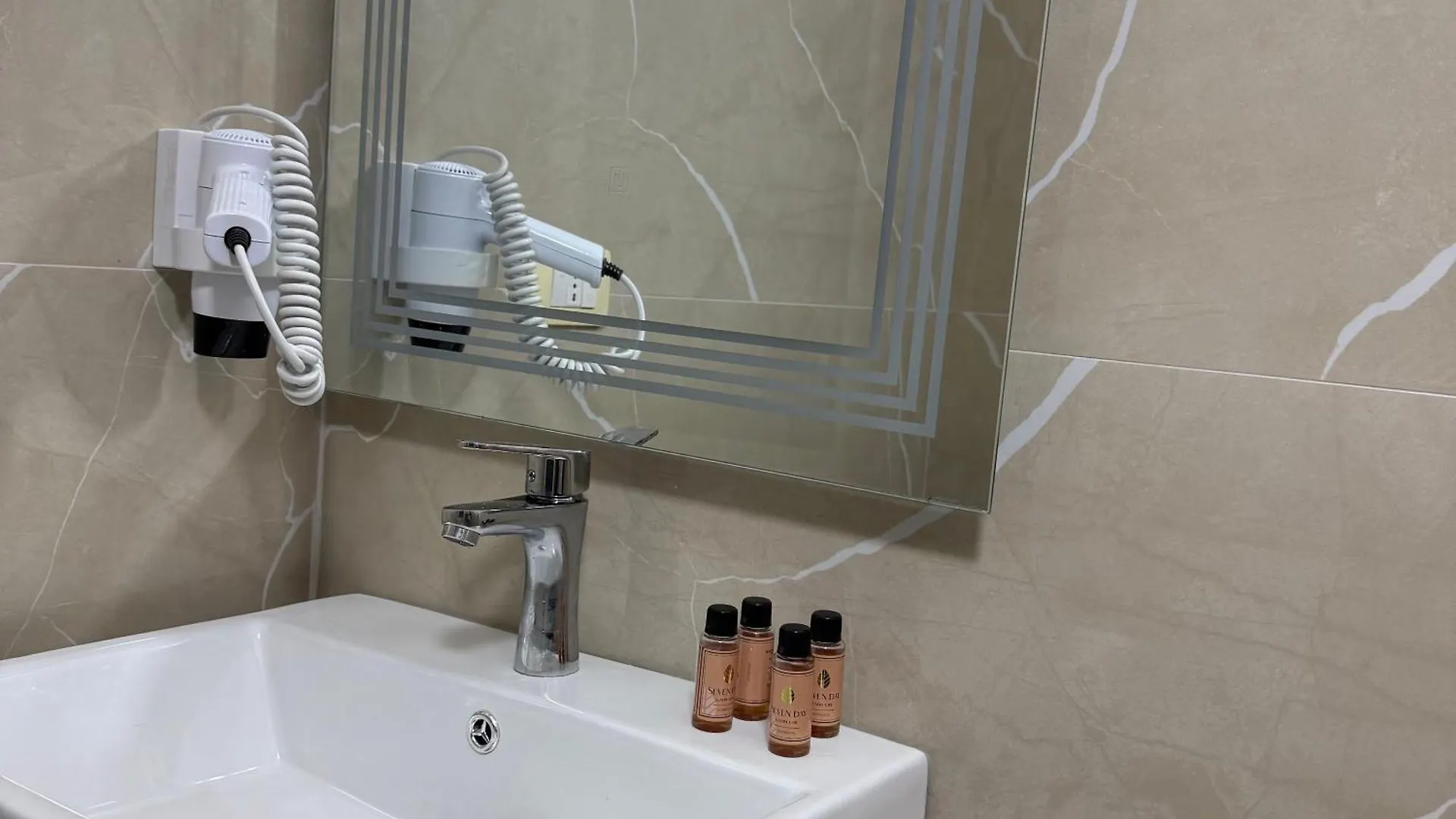 Hotel Amantia Bashkia e Orikumit